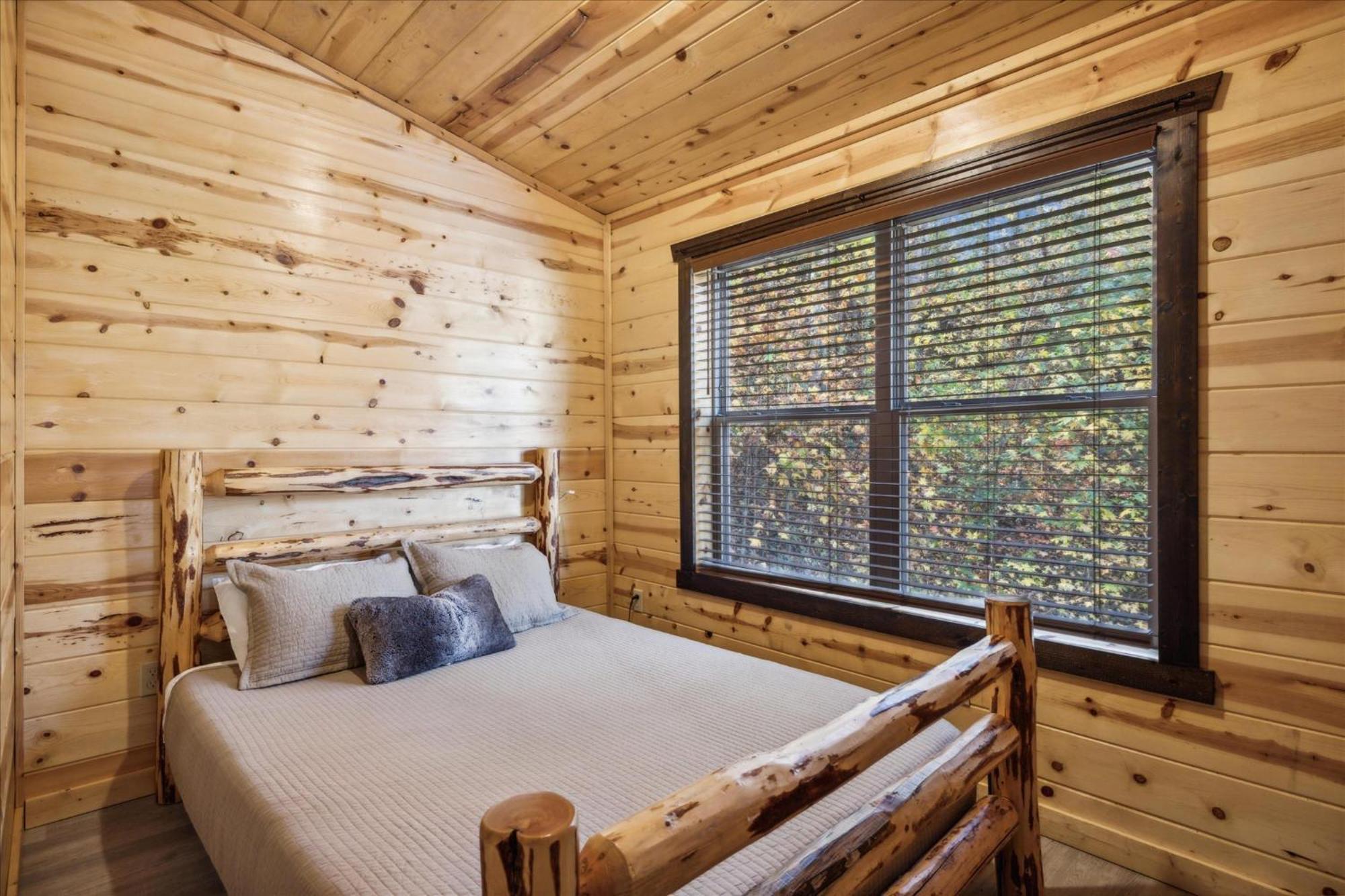 Lazy Raccoon Cabin Starkeytown Exterior photo